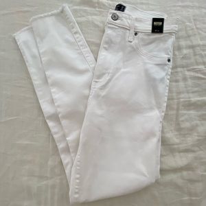 A&F high rise skinny jean white